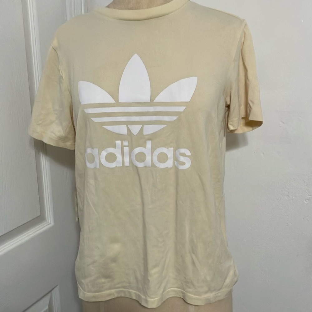 Adidas T-Shirt